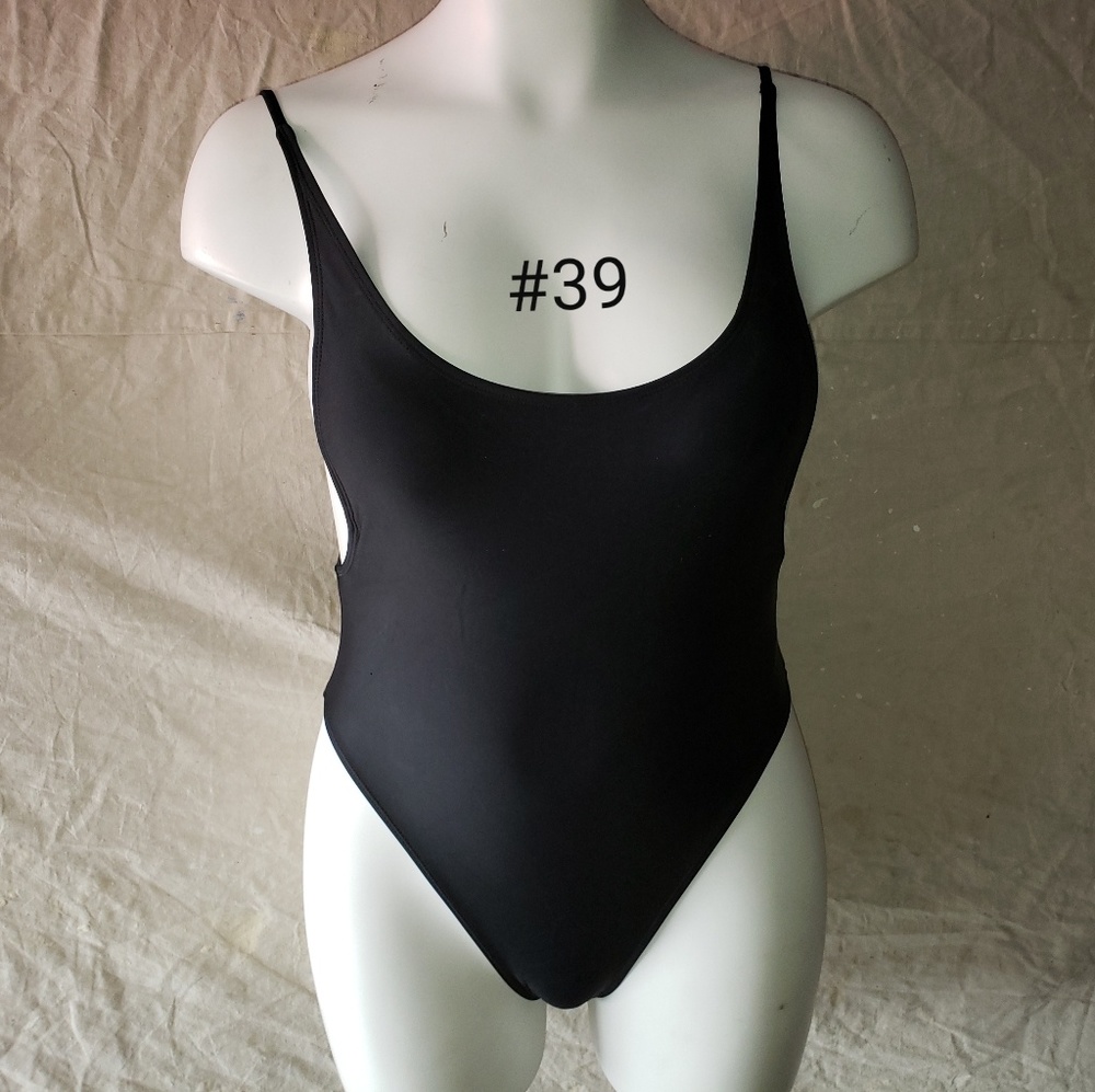 Swimsuit one piece small